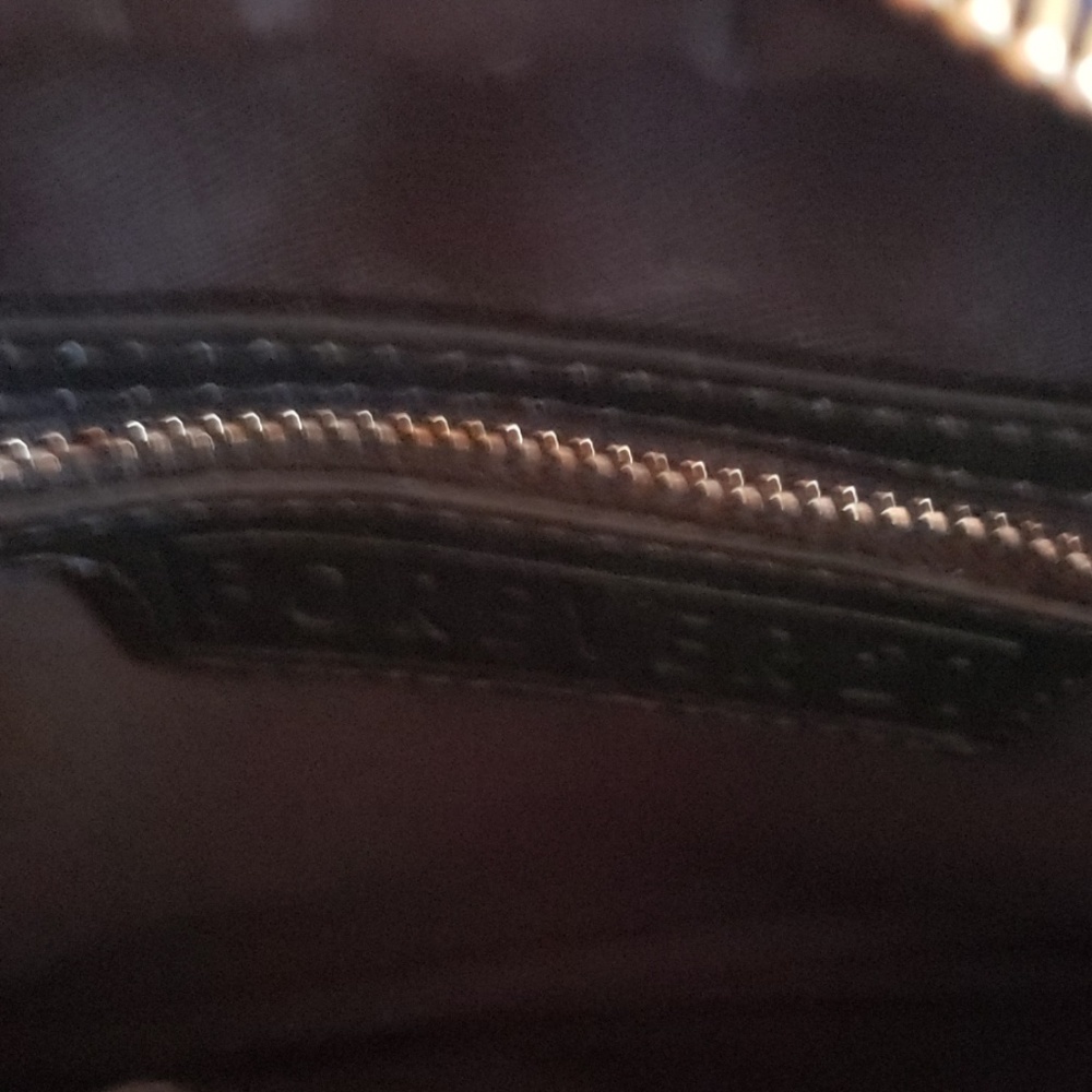 Purse - Picture 2 of 2
